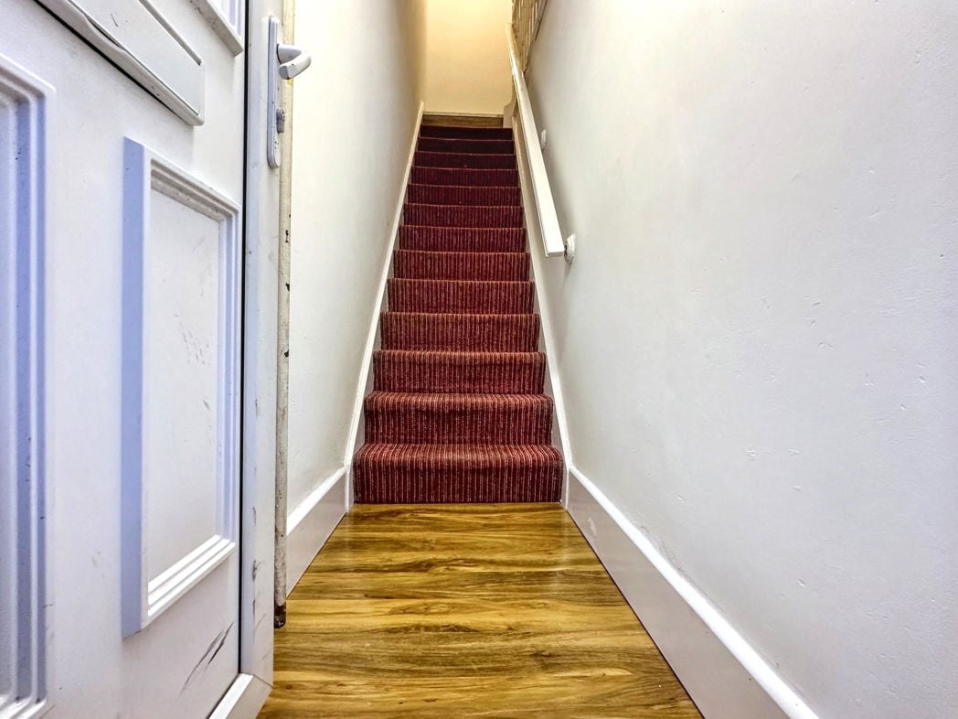 Property image 4 of 16