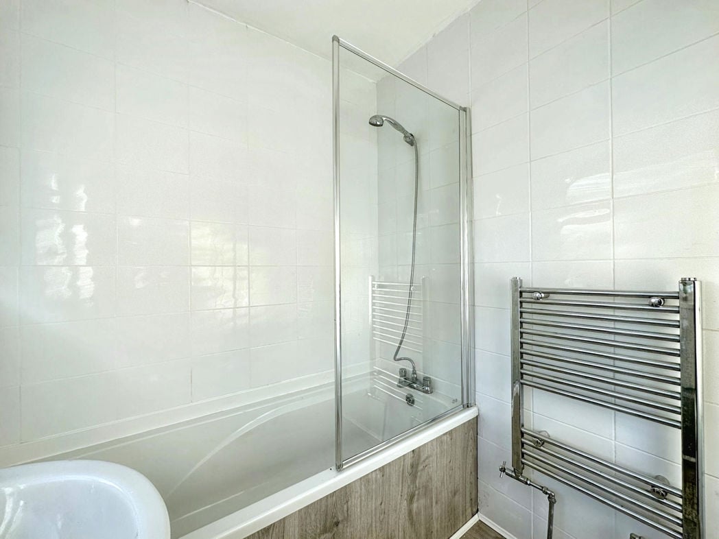 Property image 14 of 16