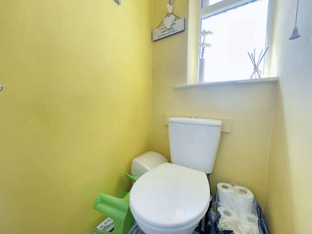 Property image 10 of 13