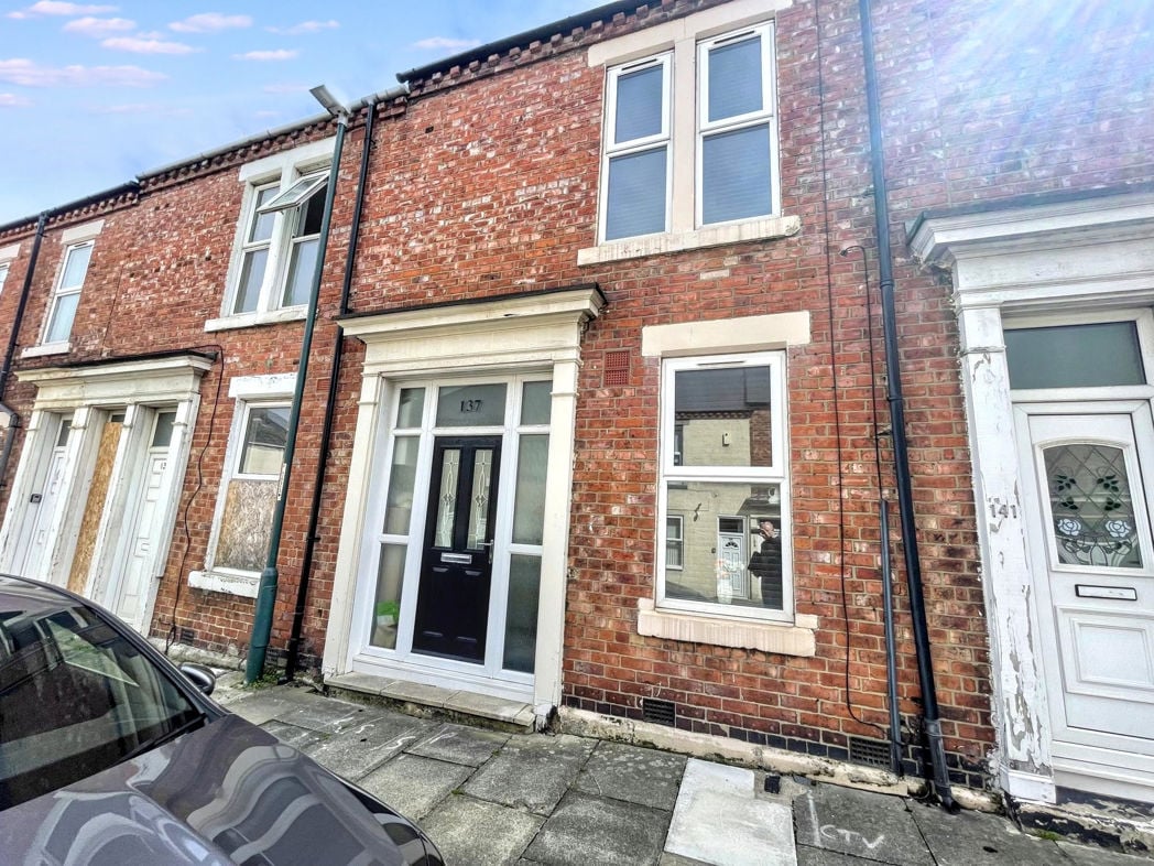 Property image 1 of 7