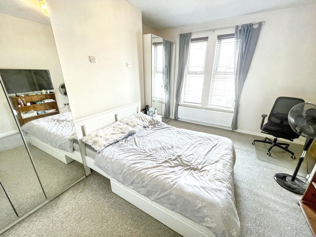 Property image 5 of 7