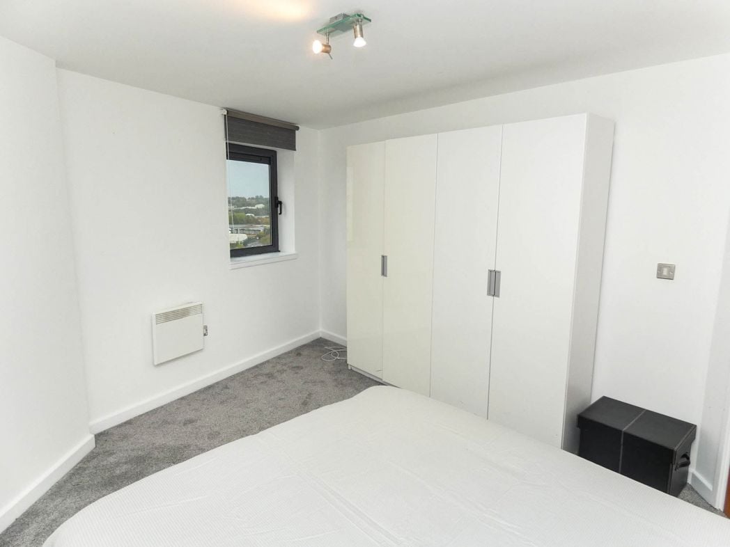 Property image 12 of 15
