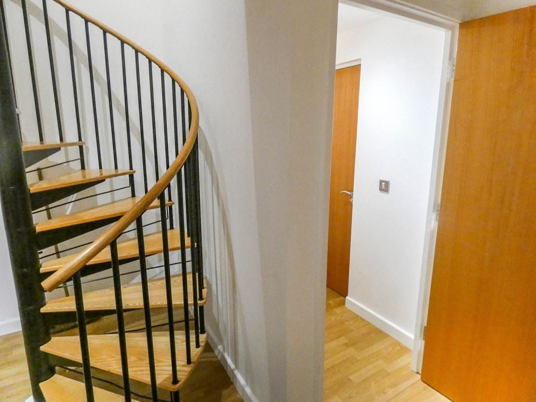 Property image 3 of 15
