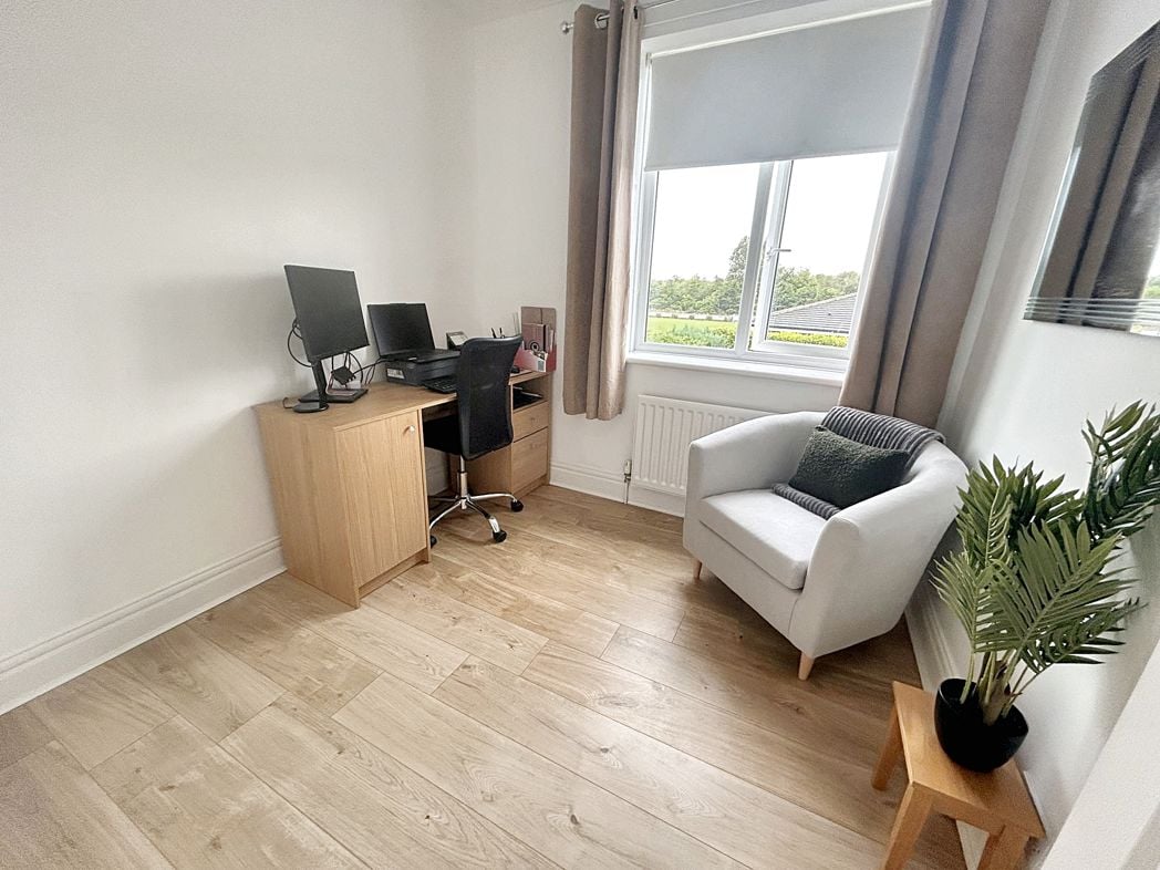 Property image 17 of 25