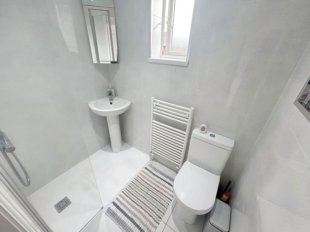 Property image 13 of 25