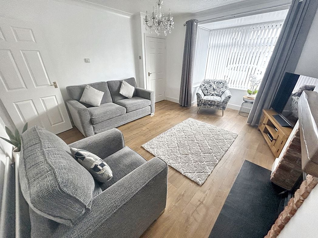 Property image 3 of 25