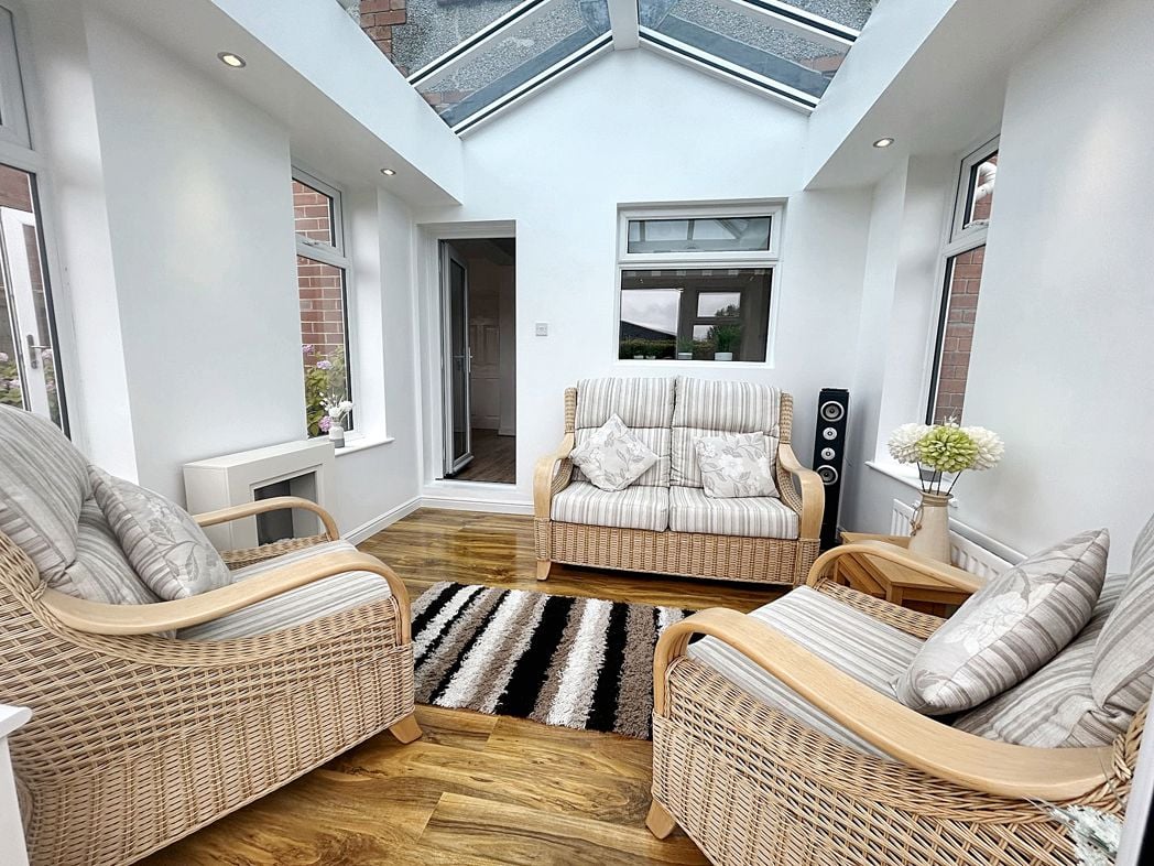 Property image 9 of 25