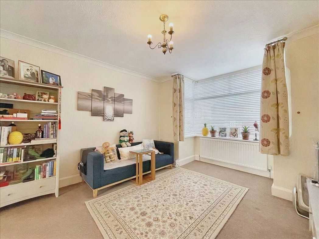 Property image 5 of 25
