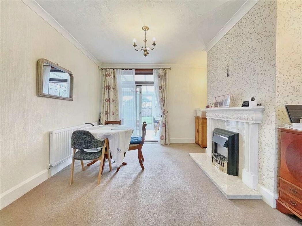 Property image 8 of 25