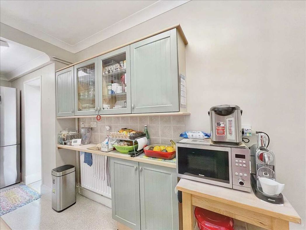 Property image 12 of 25