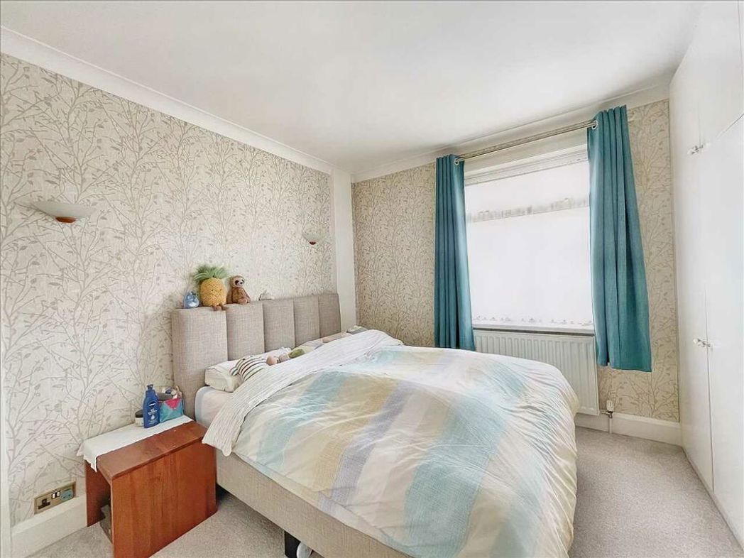 Property image 19 of 25