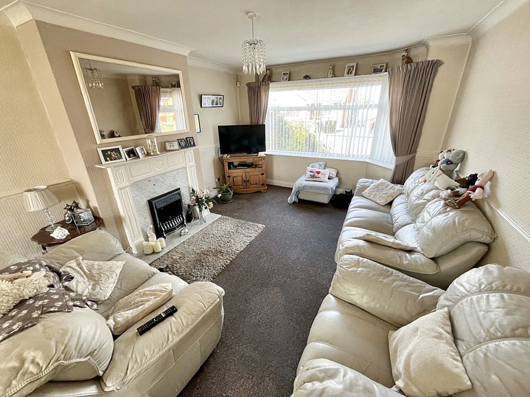 Property image 2 of 10