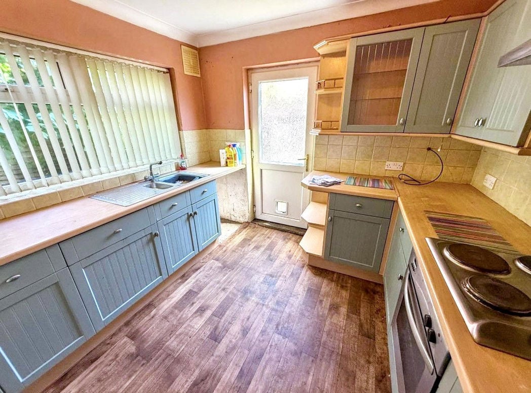 Property image 3 of 13