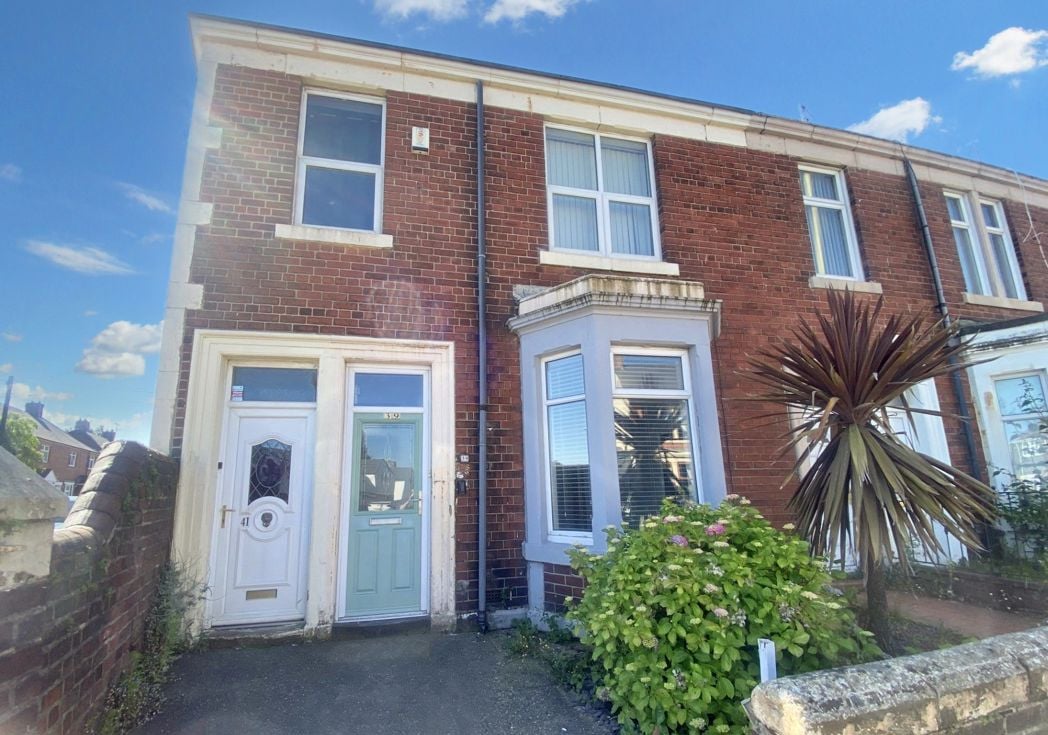 Property image 1 of 8