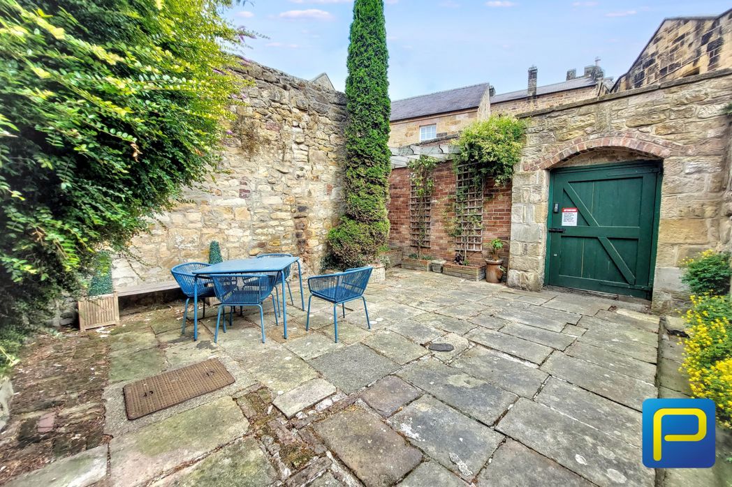 Rear Courtyard