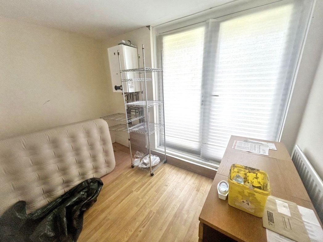 Property image 4 of 7