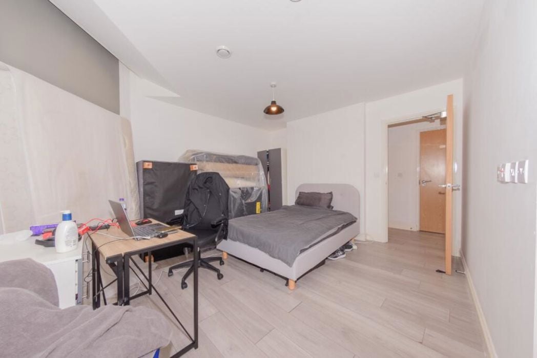 Property image 2 of 6