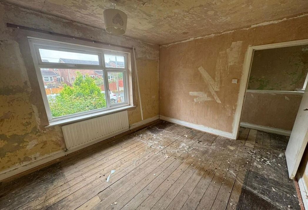 Property image 10 of 13