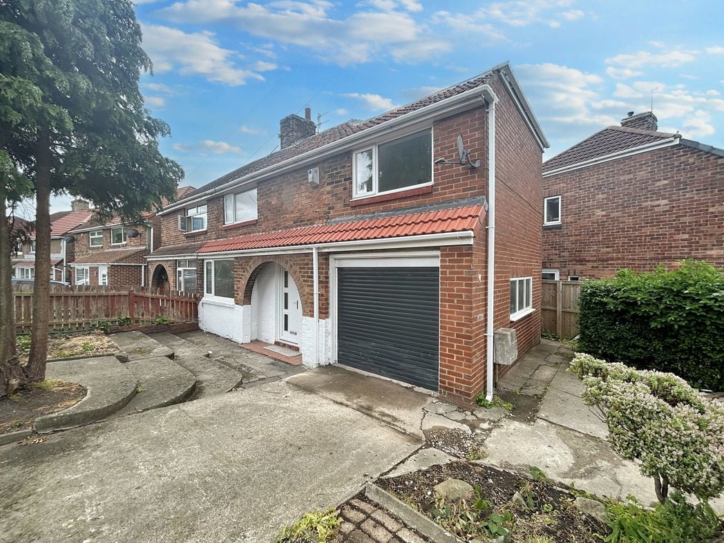 Property image 1 of 17