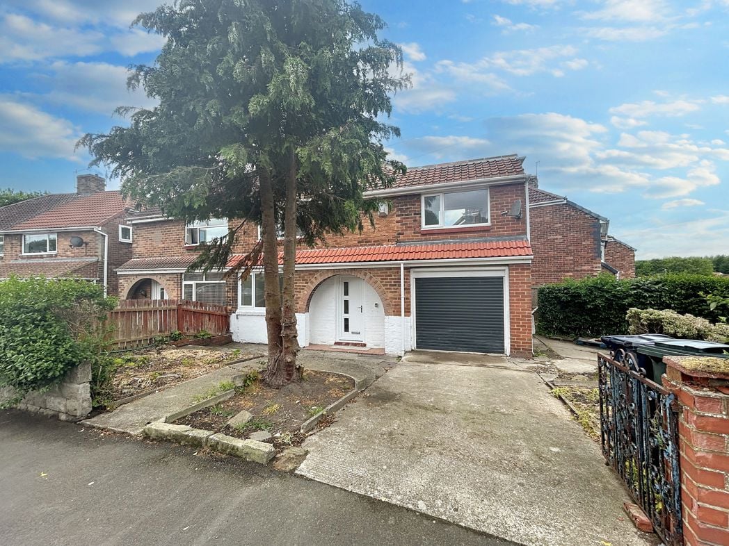 Property image 12 of 17