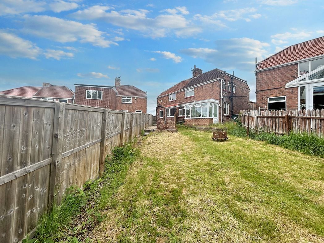 Property image 15 of 17