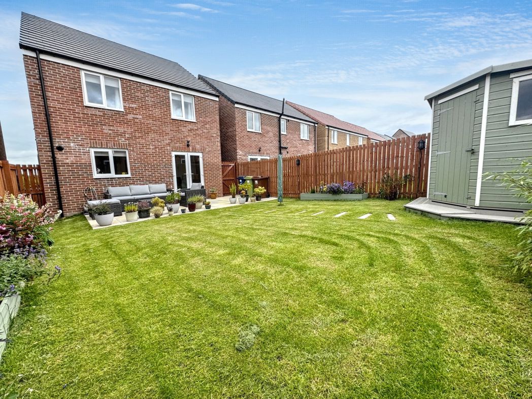 Property image 24 of 27