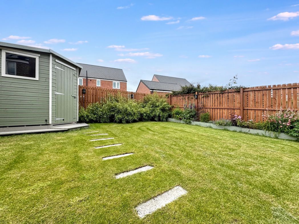 Property image 25 of 27