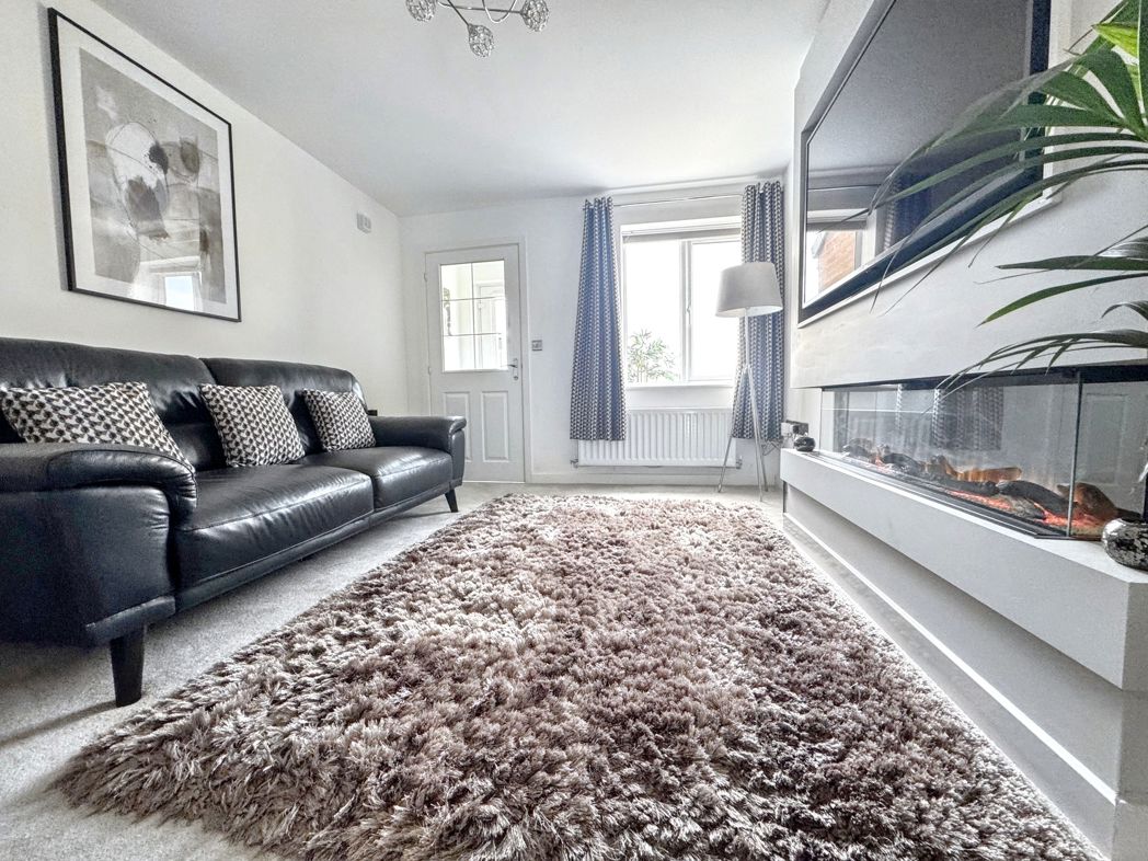 Property image 2 of 27