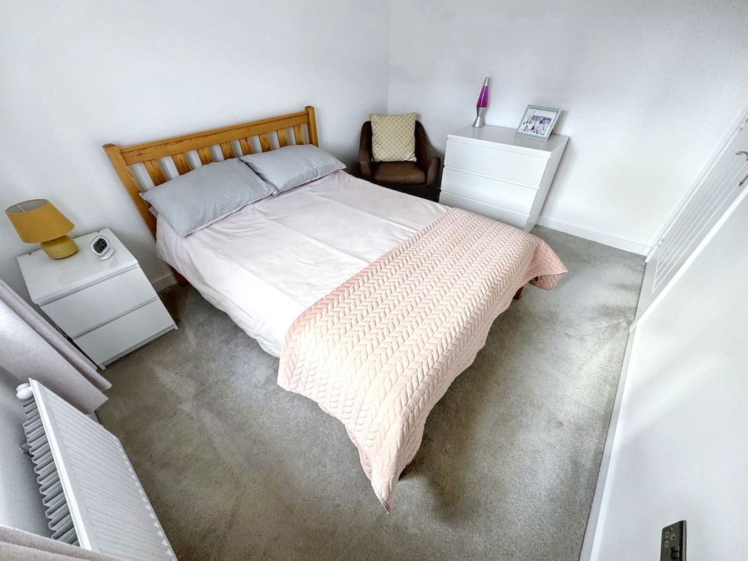 Property image 19 of 27