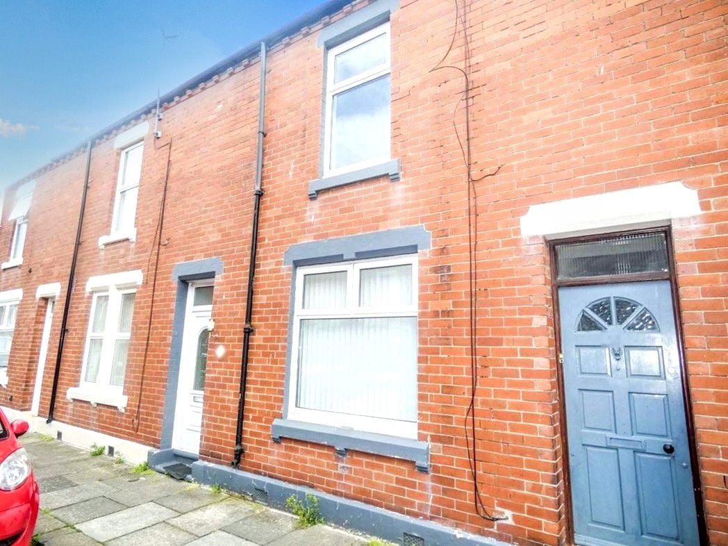 Property image 1 of 7