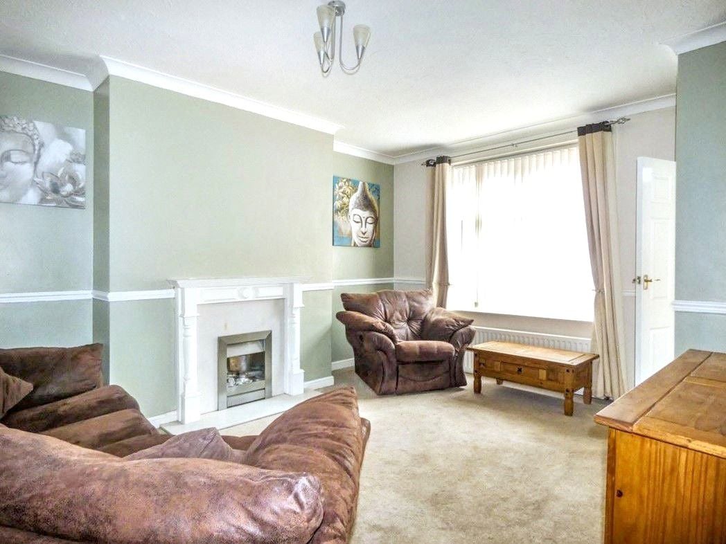 Property image 2 of 7