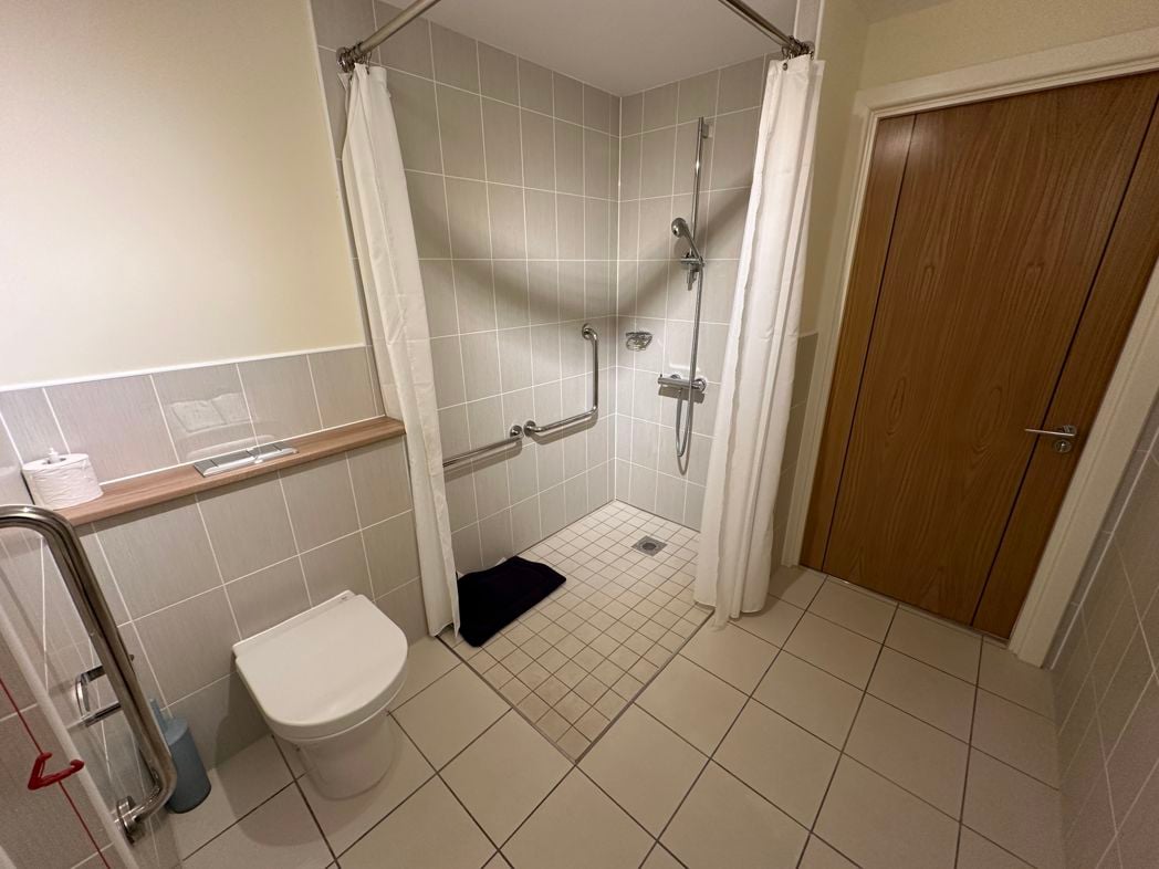 Property image 10 of 18