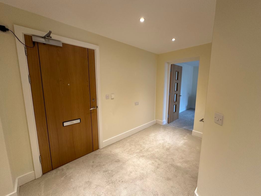 Property image 13 of 18