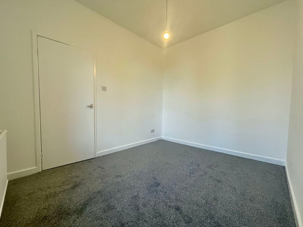 Property image 7 of 16