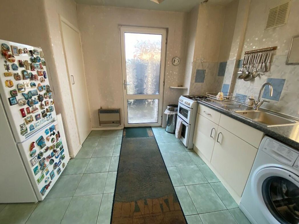 Property image 9 of 24