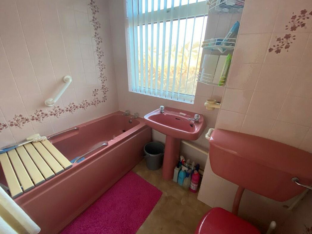 Property image 17 of 24