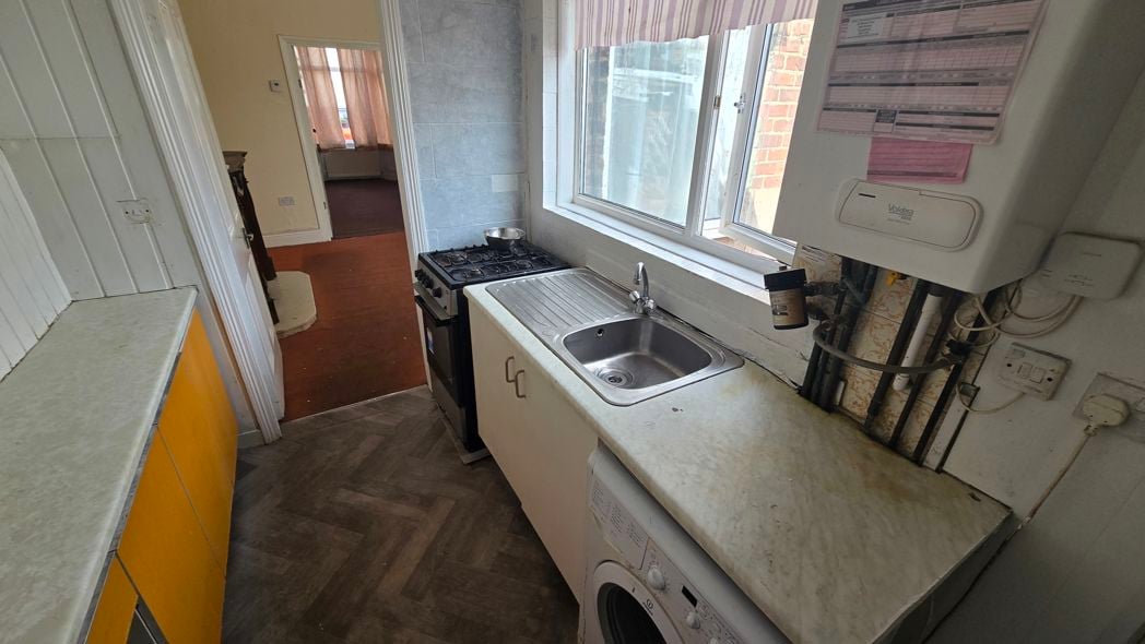 Property image 3 of 14