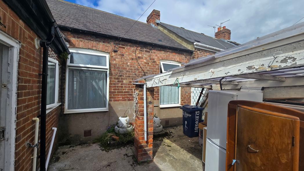 Property image 12 of 14