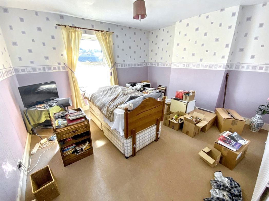 Property image 7 of 11