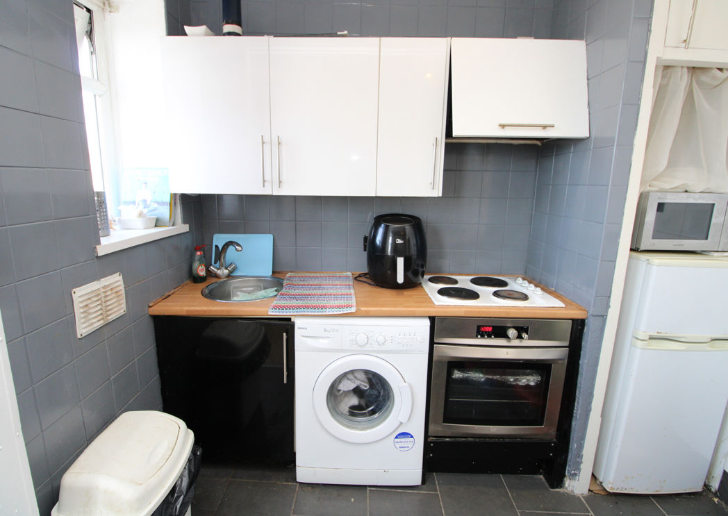 Property image 7 of 9