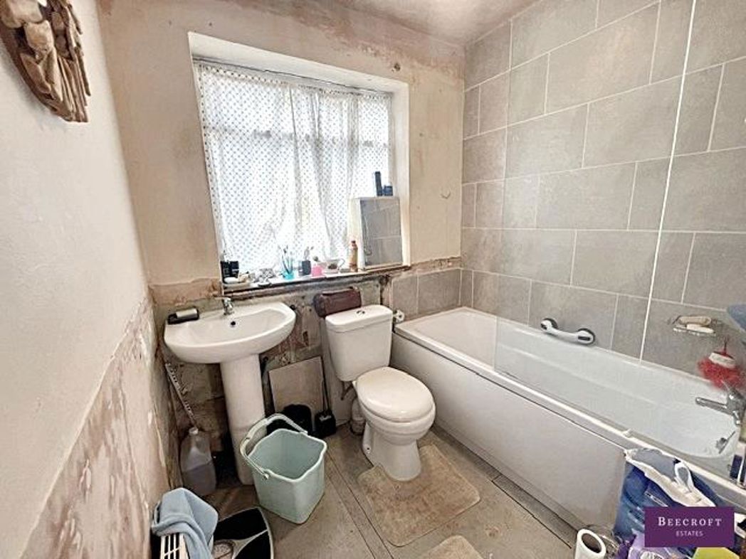 60, Barnsley, South Yorkshire, S72 0DF