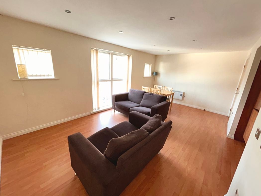Property image 5 of 10