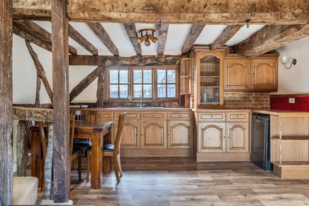 Property image 4 of 18