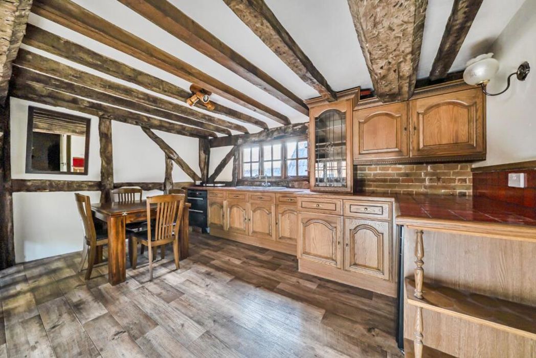 Property image 5 of 18