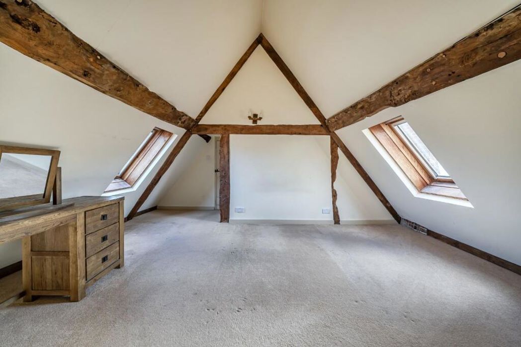 Property image 13 of 18