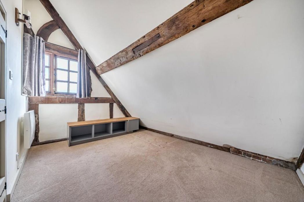 Property image 14 of 18