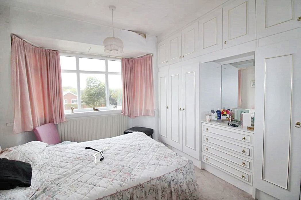 Property image 5 of 9