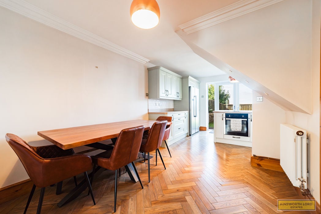 Property image 12 of 35