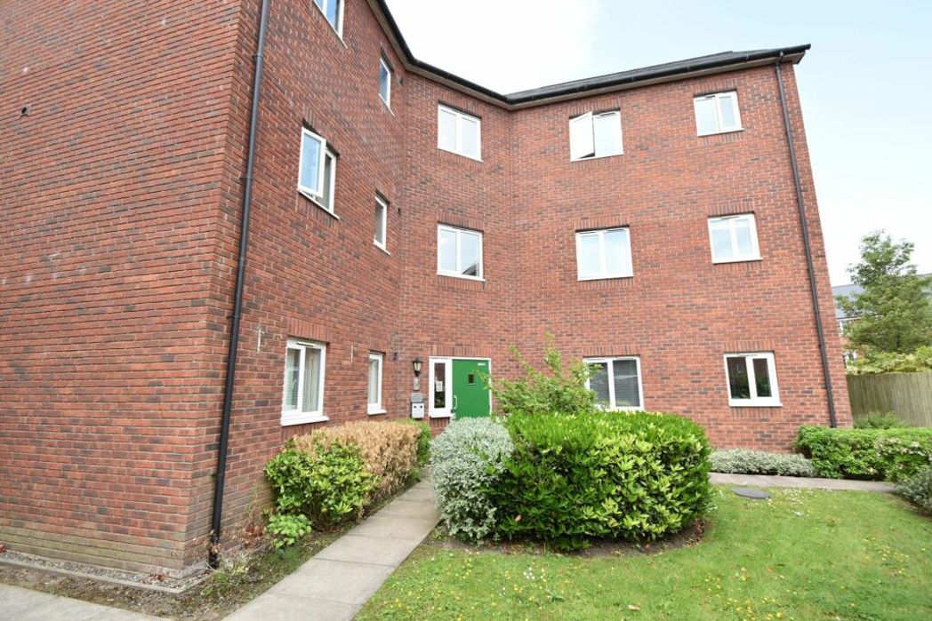 Property image 1 of 8