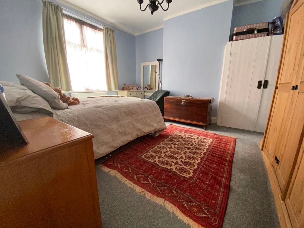 Property image 3 of 12